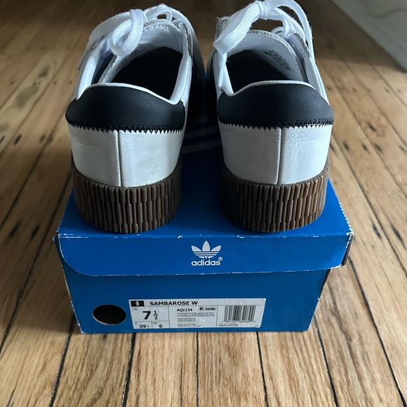 Adidas Sambarose SIze 7.5 Platform - Picture 5 of 8
